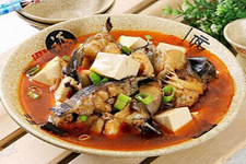 鯰魚燉豆腐