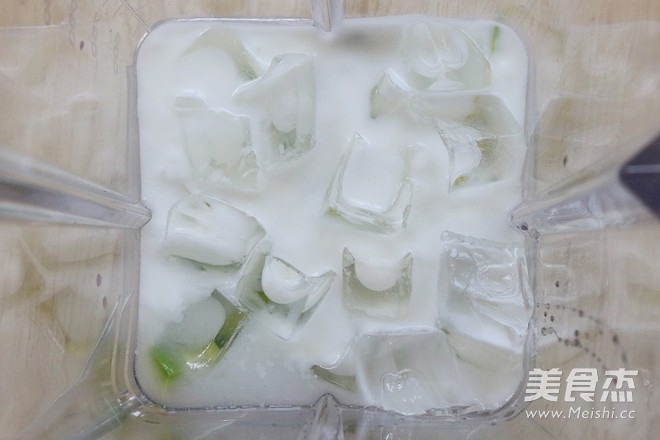 格麗思牛油果思慕雪的做法