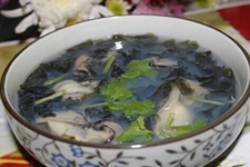 海蠣子豆腐湯