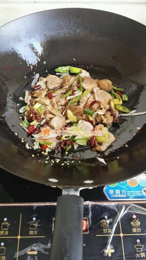 蓮菜炒肉的做法