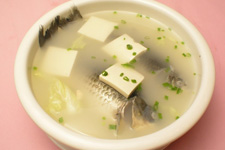 鯽魚豆腐湯的做法 