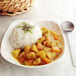 土豆咖喱飯的做法 土豆咖喱飯的熱量 土豆咖喱飯的營養價值