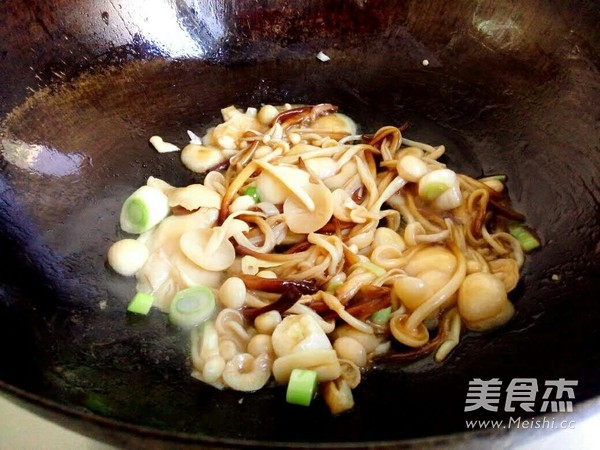 金針菇油麥菜的做法