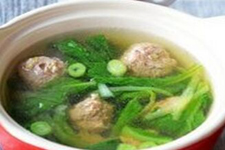 小白菜丸子湯