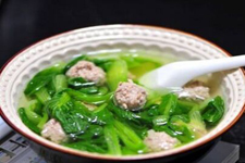 小白菜丸子湯