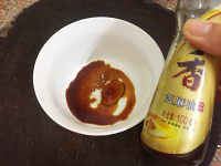 榨菜肉絲湯麵的做法步驟12