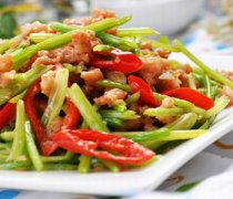 【芹菜炒肉末】芹菜炒肉末的做法