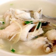 【草魚湯的做法】草魚湯怎麼做好吃_草魚湯的營養